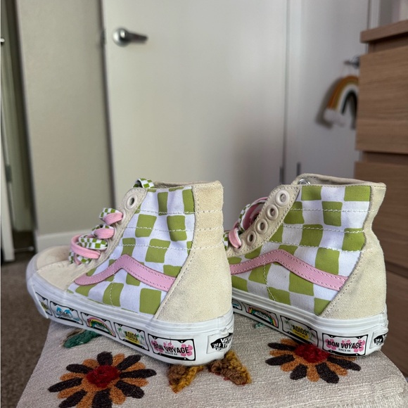 Rare vans off the wall women’s holiday vans - Picture 2 of 6